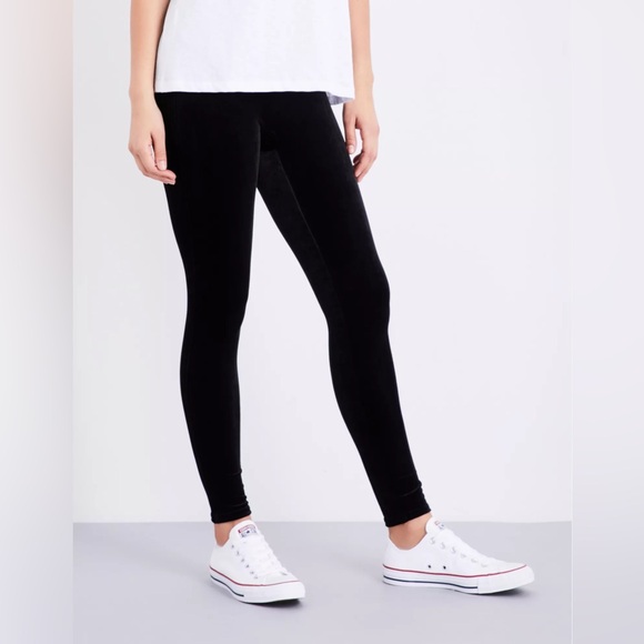 SPANX
Velvet leggings medium NWT - Picture 1 of 6